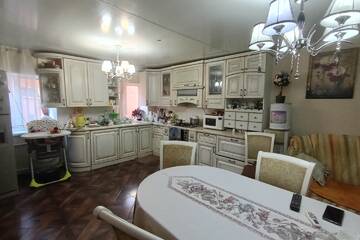 Дом, 200 м², 1 эт.