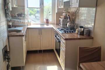 2-к квартира, 47 м², 2/2 эт.
