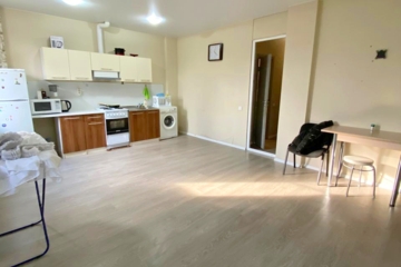 2-к квартира, 48 м², 1/3 эт.
