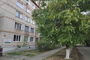 2-к квартира, 47 м², 1/5 эт.