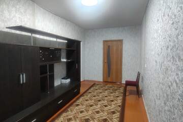 2-к квартира, 40 м², 1/2 эт.