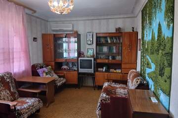 2-к квартира, 44 м², 2/2 эт.